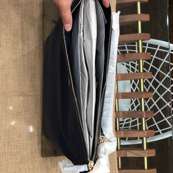 Tory burch carter slouchy hobo - Picture 8 of 10